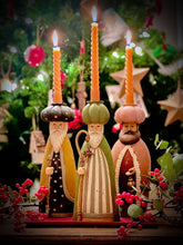 Cargar imagen en el visor de la galería, Candelabro Reyes Magos - noche